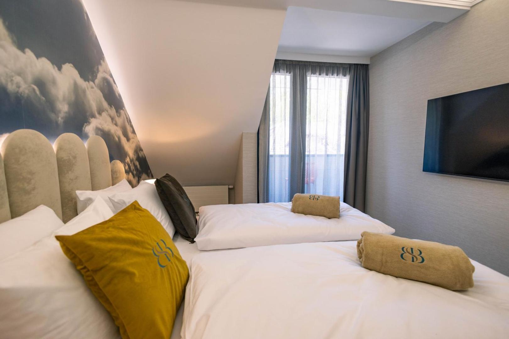 Boulevard Boutique Suites ليبا المظهر الخارجي الصورة